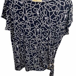 Micheal Kors Women’s navy and white string detailed blouse! Size Small! EUC!